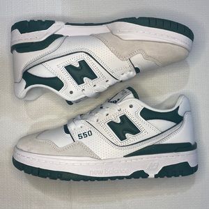 New Balance 550 Green Size 7.5 Women’s